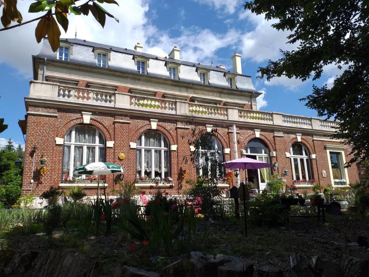 Villa Les Camelias Fontaine-les-Vervins Екстер'єр фото
