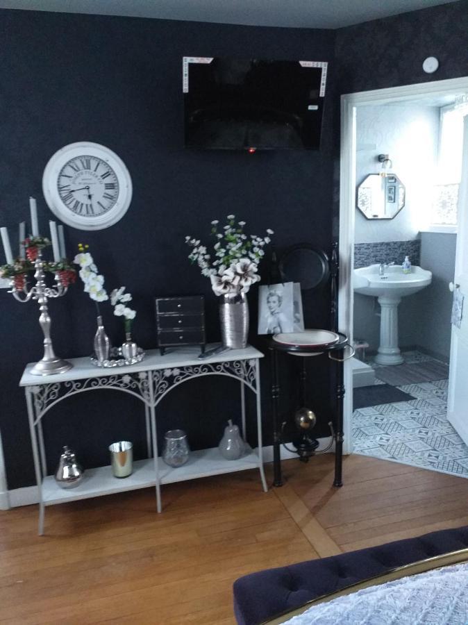 Villa Les Camelias Fontaine-les-Vervins Екстер'єр фото